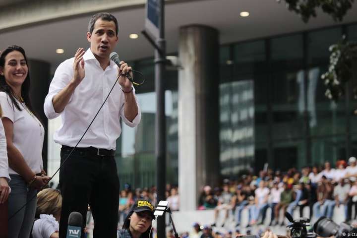 Лідео опозиції Венесуели закликав прихильників до відновлення протестів