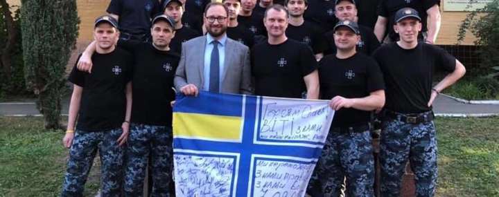 Росія після повернення Україні кораблів має закрити справу проти моряків, – Полозов
