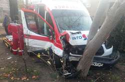 В Одесі сталася дорожньо-транспортна пригода зі швидкою – є постраждалі