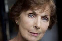  Джейн Хейуорд снялась в 30 картинах 
  