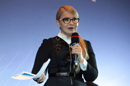 Тимошенко пішла до Конституційного суду із законопроєктом про ринок землі