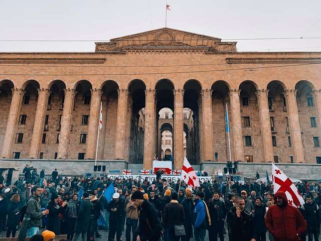 Протести в Грузії: суд відпустив усіх затриманих активістів