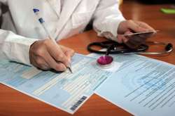 Мінсоцполітики гарантує відновлення виплат застрахованим особам