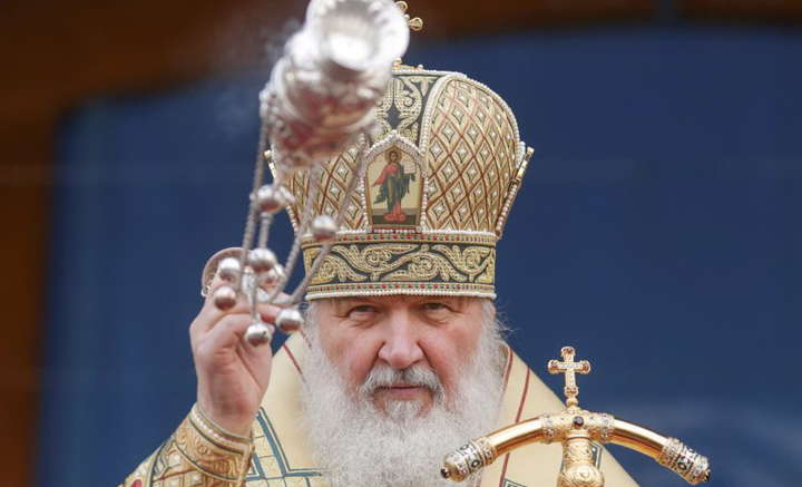 Патріарх Кирил припинив поминати всіх предстоятелів за диптихом