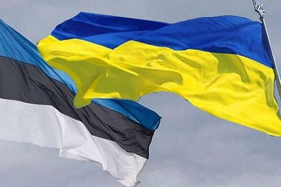 Україна скасувала безкоштовне оформлення довгострокових віз для громадян Естонії