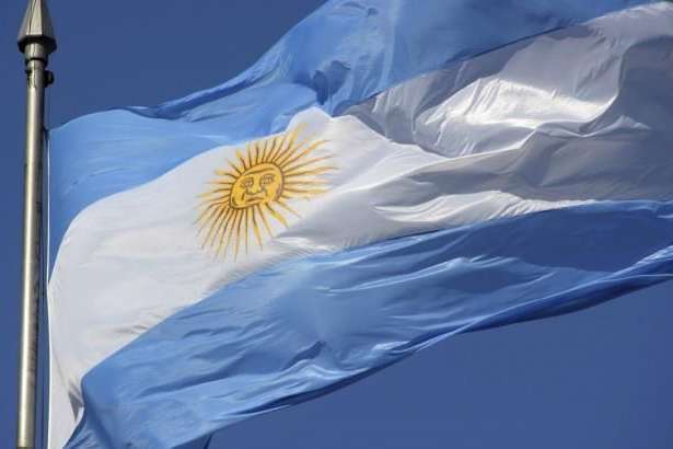 Україна і Аргентина домовилися про збільшення безвізового перебування громадян 