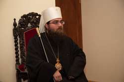 Скандал у Чеській церкві: єпископа Шумперкського покарають за співслужіння з Епіфанієм