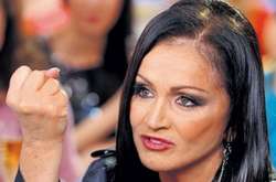  Співачка Софія Ротару  