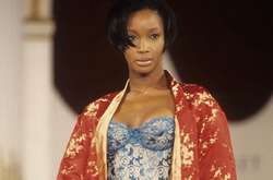 Каким было первое шоу Victoria's Secret? Фото