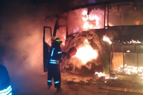 На Дніпропетровщині згорів пасажирський автобус