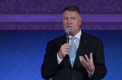 Йоганніс перемагає на виборах президента Румуні в другому турі