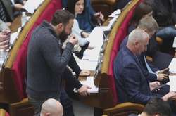 Українці незадоволені непрофесіоналізмом нардепів