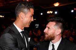 Мессі або Роналду виграє рекордний Золотий м’яч