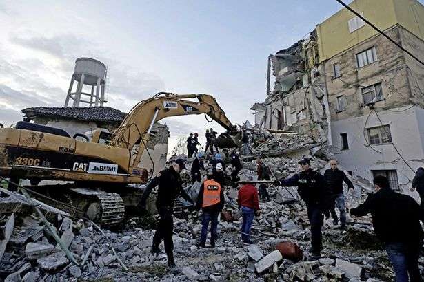 В Албанії зросла кількість жертв сильного землетрусу