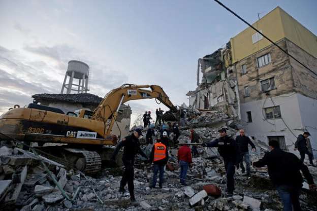 Зросло число загиблих від землетрусу в Албанії 