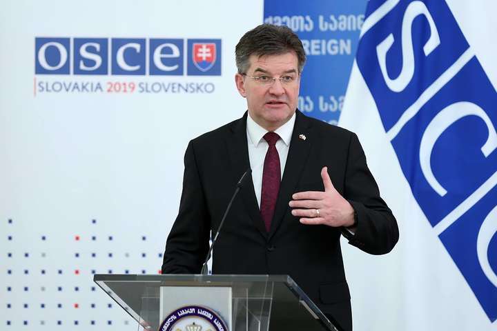 Голова ОБСЄ відвідає Станицю Луганську