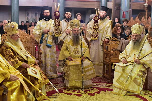 Визнання УПЦ: Болгарська православна церква почала згадувати в літургії митрополита Епіфанія 