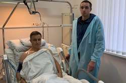  Микола Кулеба показав фото з лікарні після ДТП 