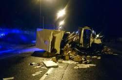 На Рівненщині вночі зіткнулися два авто, є жертви