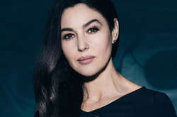 Моника Беллуччи похвасталась красотой (фото)