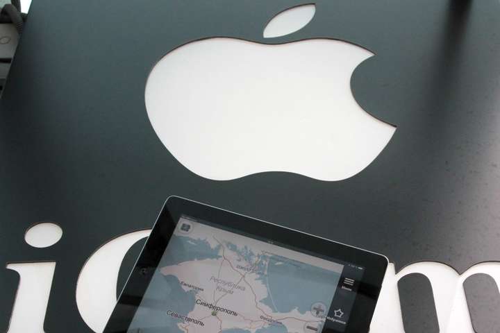 У Зеленського звернулися в Apple через позначення Криму «російським»