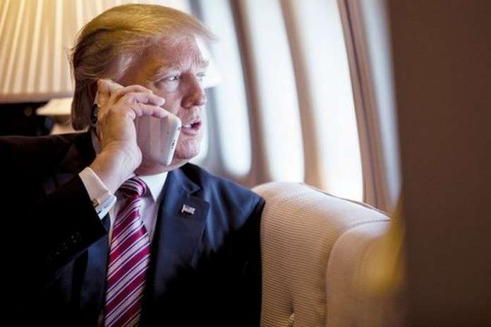 У Трампа в Афганістані відібрали телефон — ЗМІ
