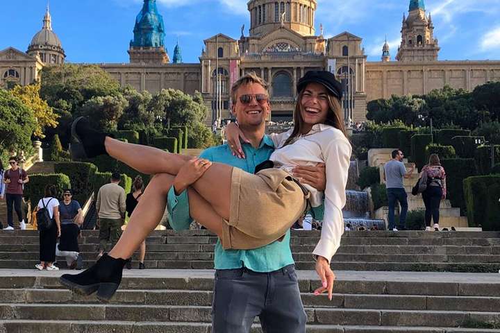 Найгарніша спортивна пара України поділилася фото з відпочинку