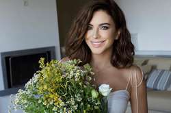  Ани Лорак не выступала в Украине сольно более 5 лет 
 instagram.com/anilorak/ 
  