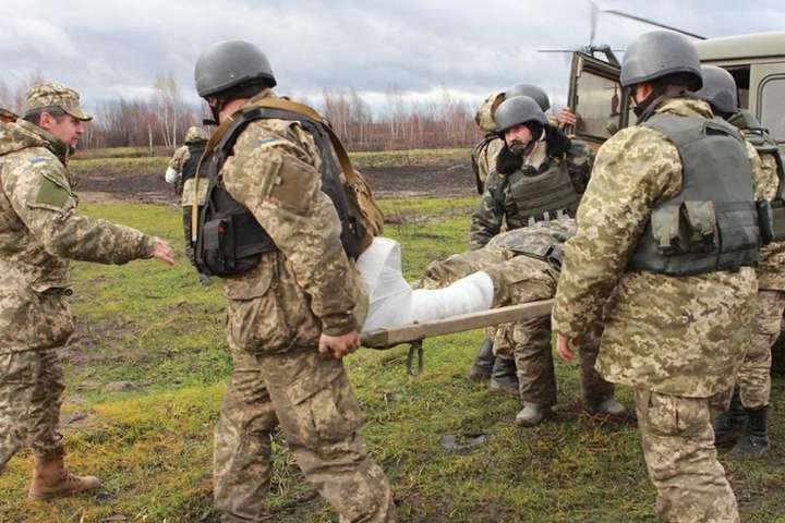 Доба на Донбасі: сім ворожих обстрілів, Об'єднані сили зазнали втрат