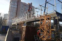 Пішохідний міст над лінією швидкісного трамвая на Борщагівці матиме ліфти (фото)