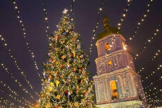 Новогодние праздники для украинцев продлятся восемь дней
