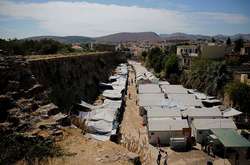 У Греції побилися мігранти, постраждав поліцейський