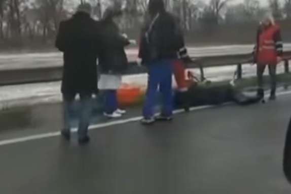 Поблизу «Борисполя» автомобіль збив на смерть велосипедиста (відео)