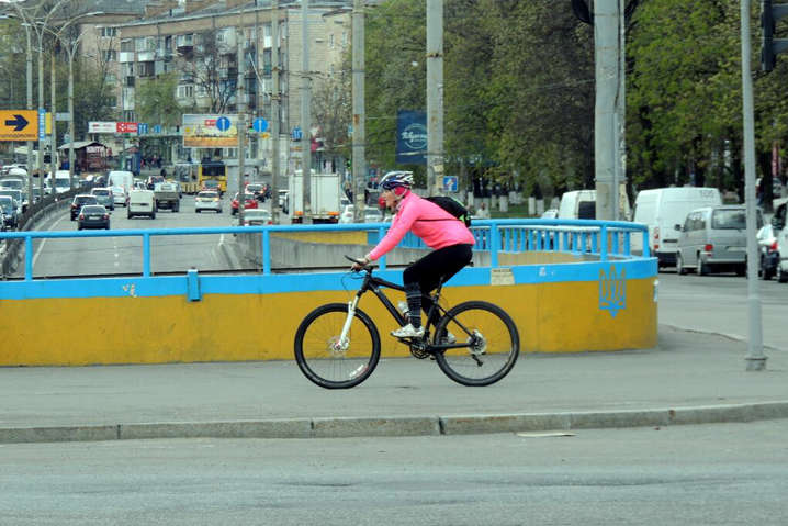 Кияни стали менше їздити містом на велосипеді