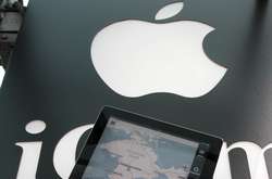   Користувачі запустили флешмоб #CrimeaIsUkraine на сторінці Apple в Facebook 