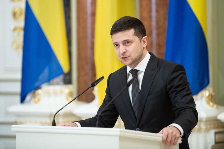 <span>Володимир Зеленський зазначив, що на перемовинах у нормандському форматі Україна підніматиме питання можливості та формату проведення місцевих виборів на Донбасі</span> - Зеленський озвучив одне з найпріоритетніших питань на «нормандських перемовинах»