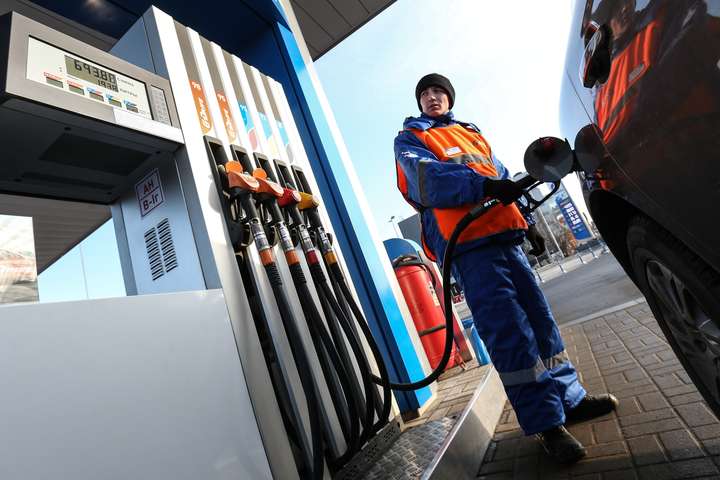 Протягом останніх тижнів відбулося зниження цін на дизель і бензин у гуртовому сегменті, проте роздрібнені ціни не змінилися - Герус побачив «всі підстави» для зниження цін на пальне в Україні