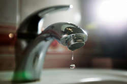 Вода зникла у частини киян