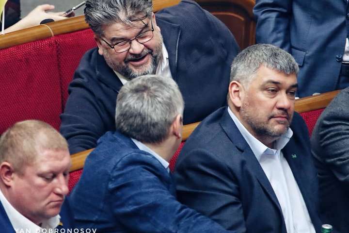 Богдан Яременко голосував за свою відставку - Парламент не підтримав заяву Яременка про його відставку з посади голови комітету