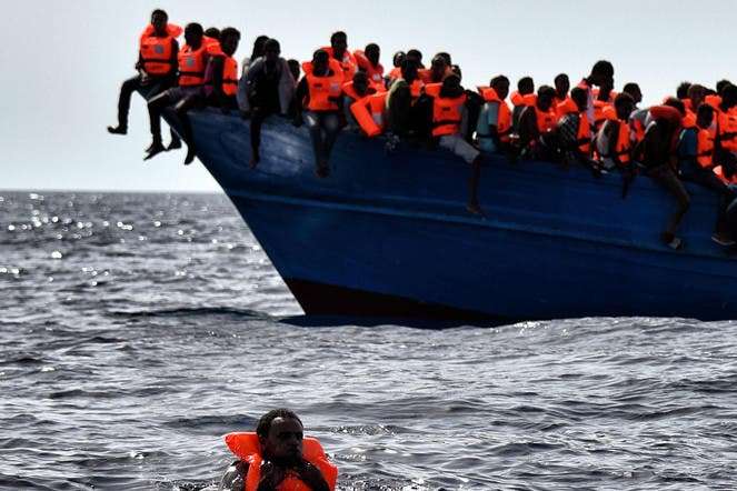 Біля берегів Мавританії затонув човен із біженцями: 57 загиблих