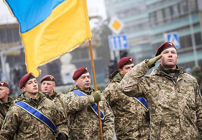 Як українські зірки привітали військових з Днем Збройних сил 
