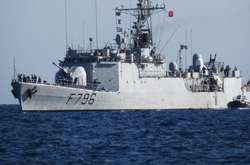 Російський літак-розвідник наблизився до корабля ВМС Франції біля Керченської протоки