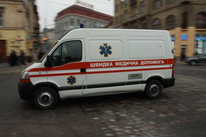 На Чернігівщині троє дітей отруїлися борщівником, дев'ятирічний хлопчик помер