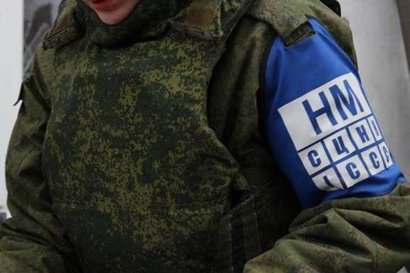 У Станиці Луганській перебувають бойовики окупаційних військ у камуфляжі РФ, - штаб