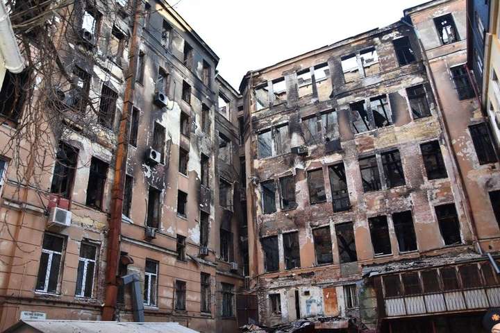 Смертельна пожежа в Одесі: директорці коледжу вручили підозру 