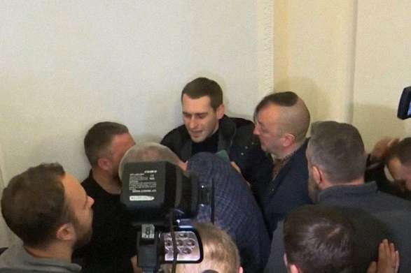 «Слуга народу» просить правоохоронців розслідувати напад на свого депутата Богданця 
