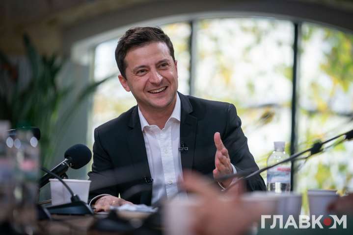 У Білорусі Володимир Зеленський розмістився на п'ятій позиції у категорії «Персона» - Зеленський потрапив у топ - 5 запитів Google у 2019 році в Білорусі