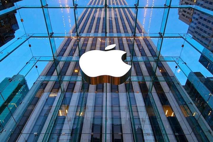 Apple лишилась статуса самой дорогой компании мира
