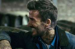  Муж Виктории Бекхэм брал по 266 тысяч фунтов стерлингов за публикацию 
  