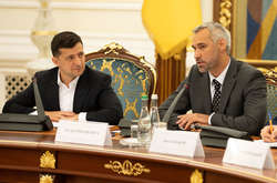 Зеленский и Рябошапка придут на брифинг о расследовании убийства Шеремета